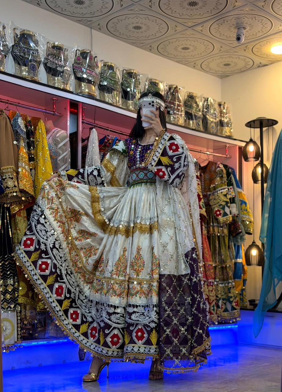 Malika-e-Noor (The Queen of Light)